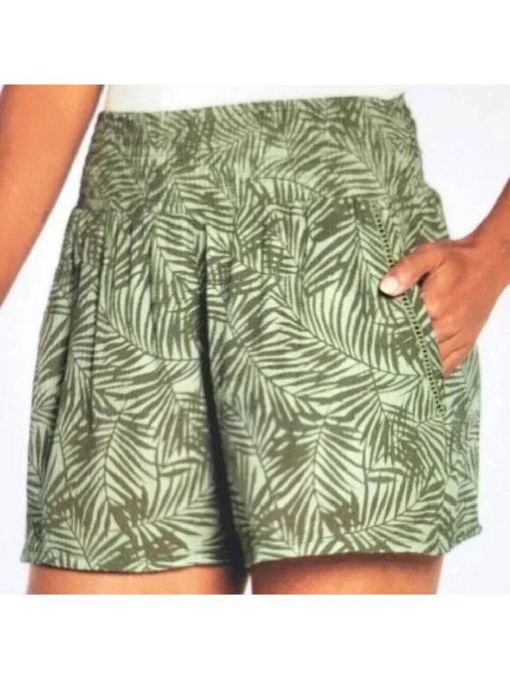Three Dots Women’s Plus Size Shorts XXL Green Pull On Rayon Tropical Green NWT